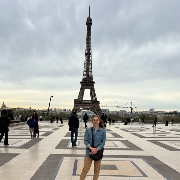 Meet your Posher, Maggie Mae - Picture 3 of 16